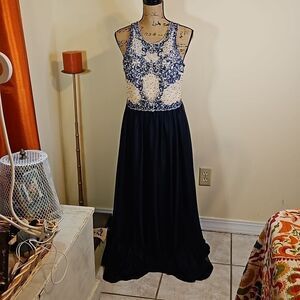 Sequin Hearts Navy Blue Illusion sequin & beaded maxi dress size 9